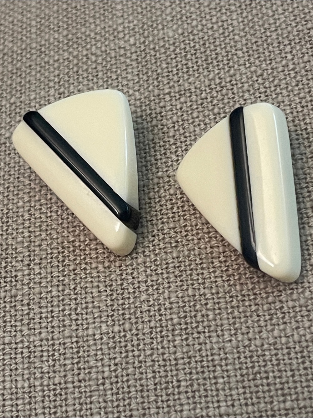 Ivory and Black vintage Avon Geometric Earrings